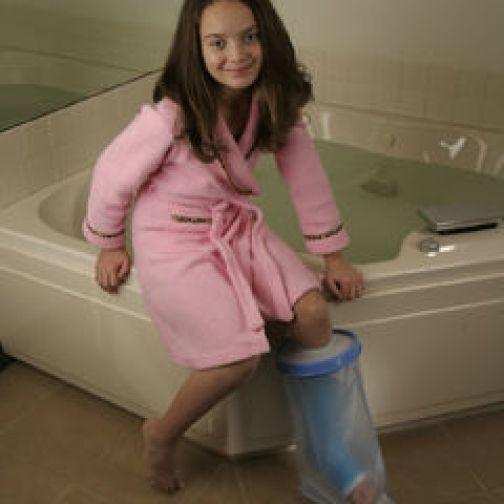 Cast Protector, Pediatric Medium Leg 17” Length